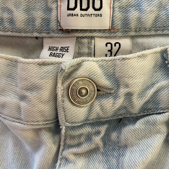 BDG Jeans. (Urban Outfitters) - Picture 3 of 4